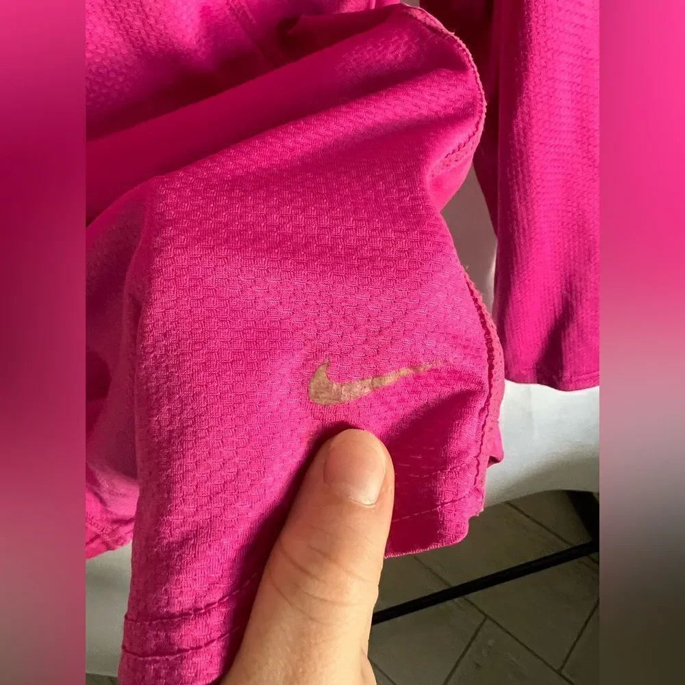 Nike Sphere Dry long sleeve shirt size Small Pink running shirt